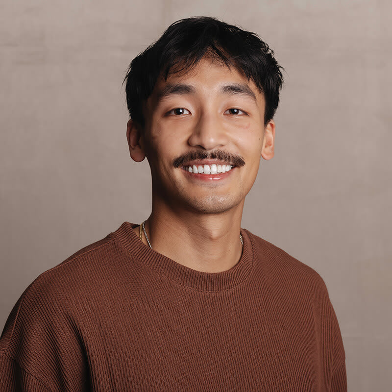 Portrait photo of Alex Huynh, Account Executive