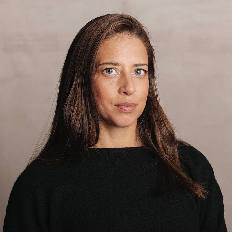 Portrait photo of Coralie Carlier, Native QA Engineer