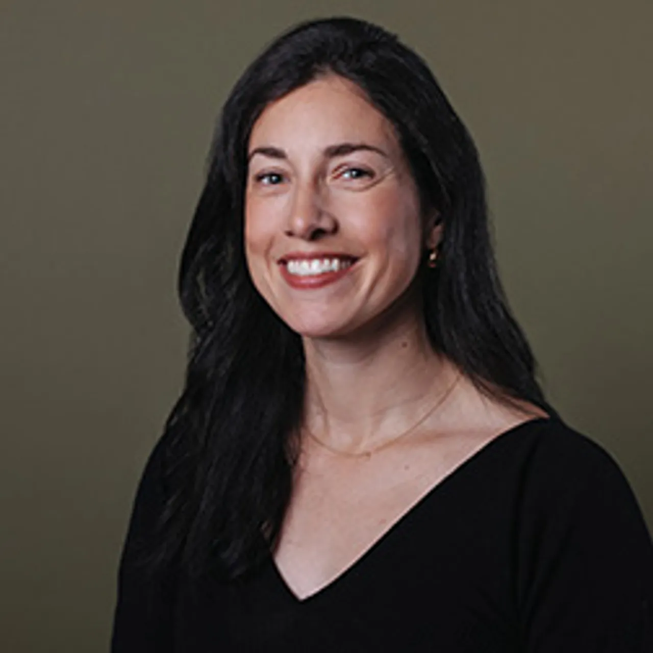 Portrait photo of Kari Elassal, Chief Financial Officer (CFO)