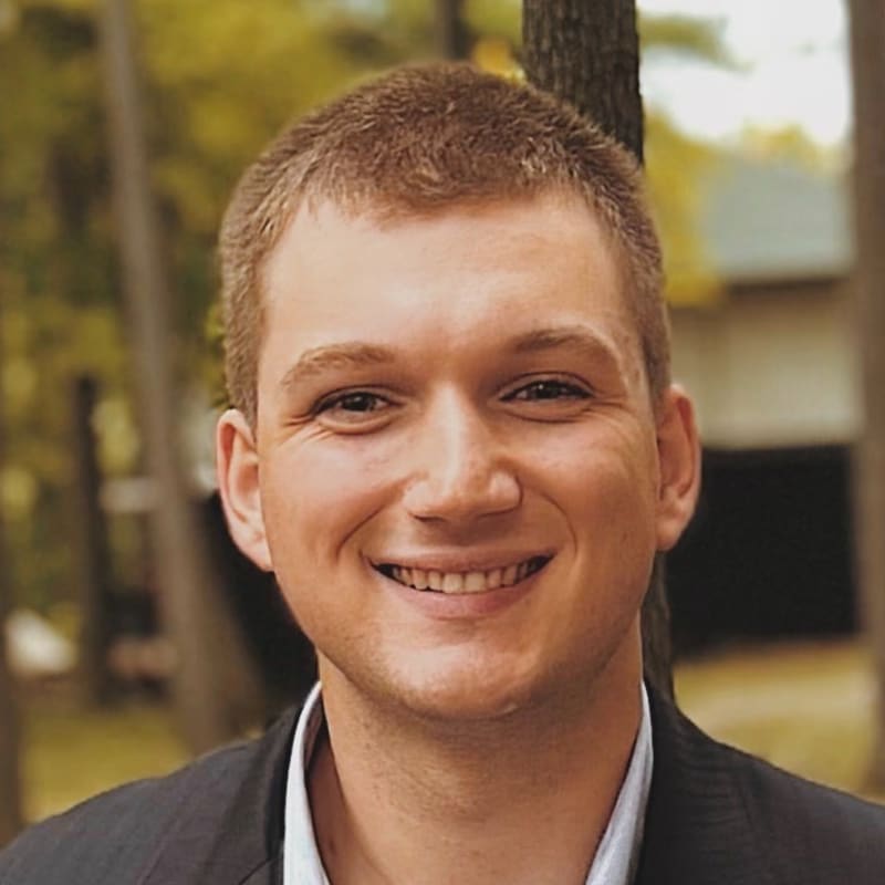 Portrait photo of Michal Gomez-Cornejo, Account Manager